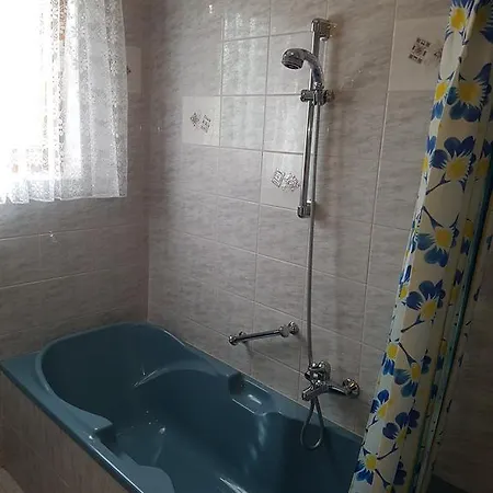 Appartement Haus Zur Sonne à Sankt Urban Extérieur photo
